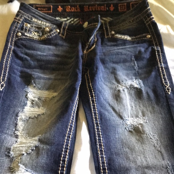 Rock revival jeans. Like new - Picture 2 of 6